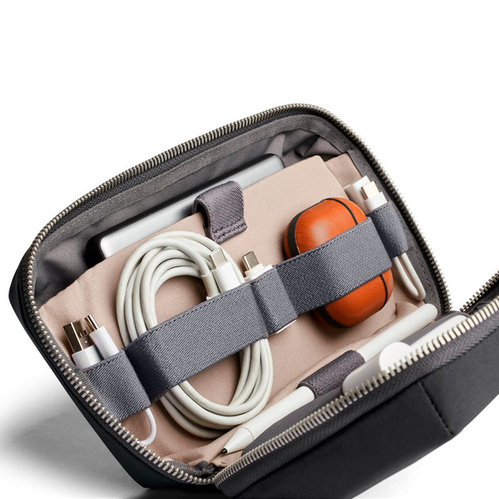 Bellroy Tech Kit