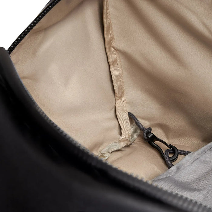 Bellroy Venture Duffel -laukku 40L